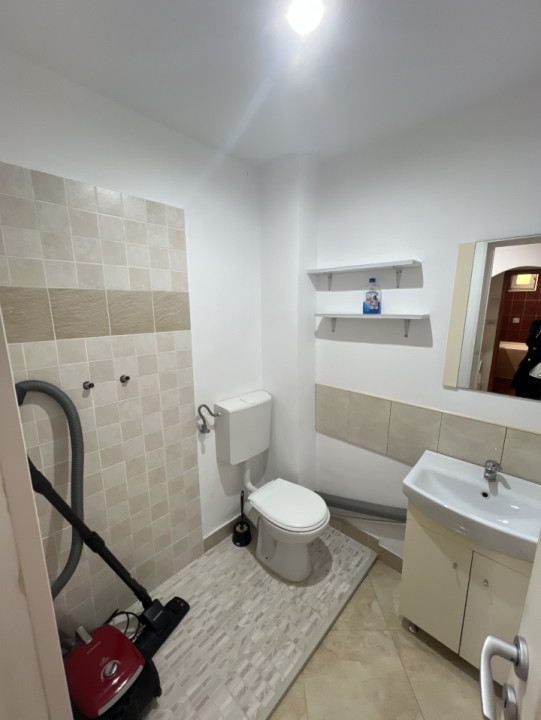 Apartament 3 camere, decomandate, Nord