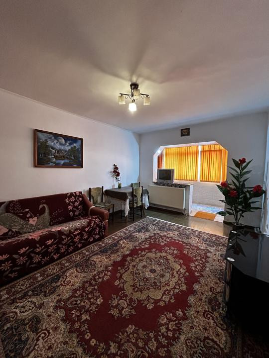 Închiriere | Apartament 2 camere | Zona Cora