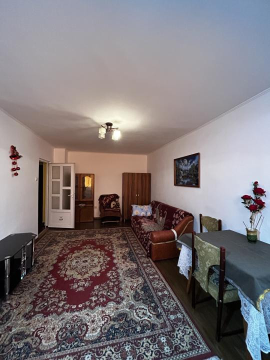 Închiriere | Apartament 2 camere | Zona Cora