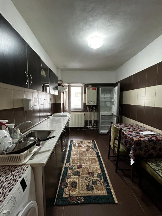 Închiriere | Apartament 2 camere | Zona Cora