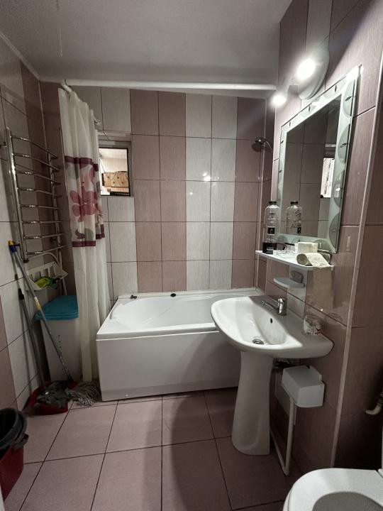 Închiriere | Apartament 2 camere | Zona Cora