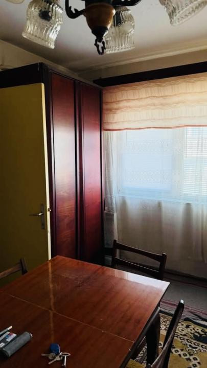 De vânzare - apartament 2 camere.
