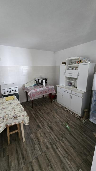 Casa cu 3 dormitoare, Margineni
