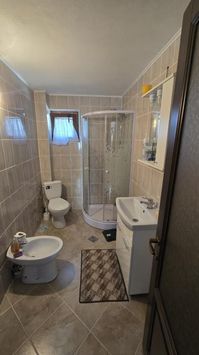 Casa cu 3 dormitoare, Margineni