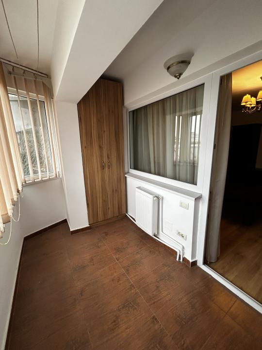 Apartament 3 camere | Închiriere | Central 