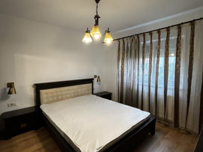 Apartament 3 camere | Închiriere | Central 