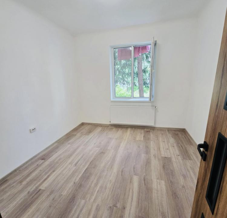 Ultracentral - apartament decomandat- 3 camere