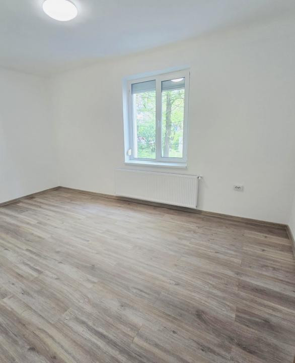Ultracentral - apartament decomandat- 3 camere