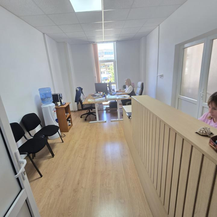 Spatiu birouri/cabinet Ultracentral