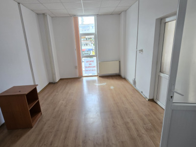 Spatiu birouri/cabinet Ultracentral