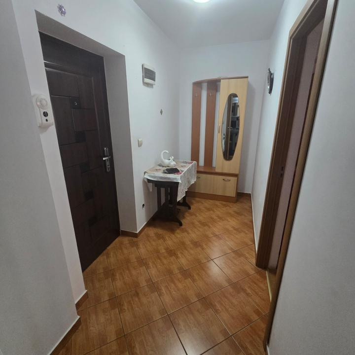 Închiriere | Apartament 2 camere | Zona Ura