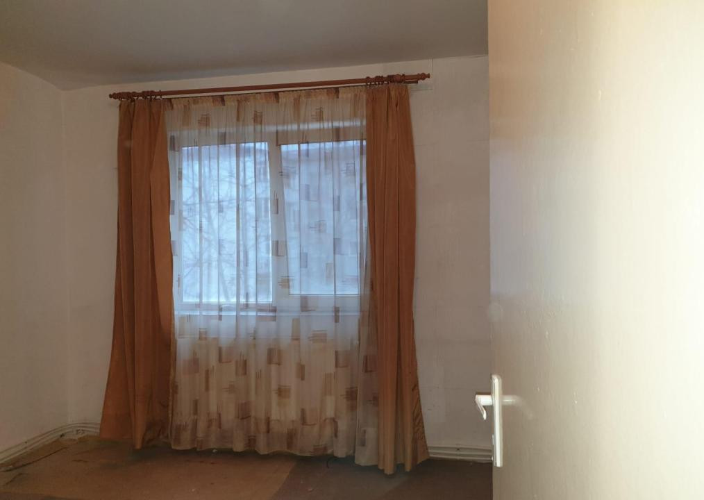Apartament 2 camere etaj inferior Bistrita Lac