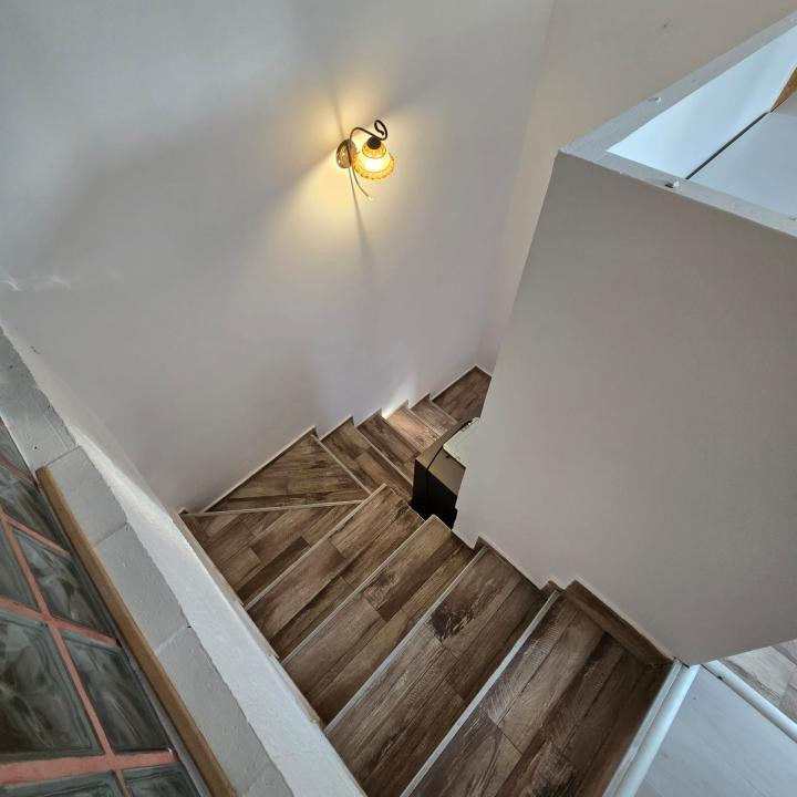 Apartament 2 camere la curte 