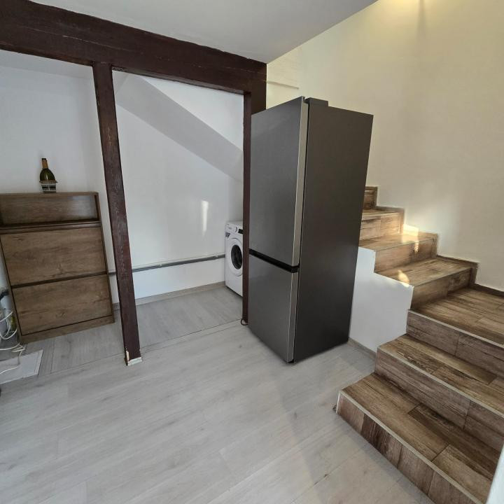 Apartament 2 camere la curte 