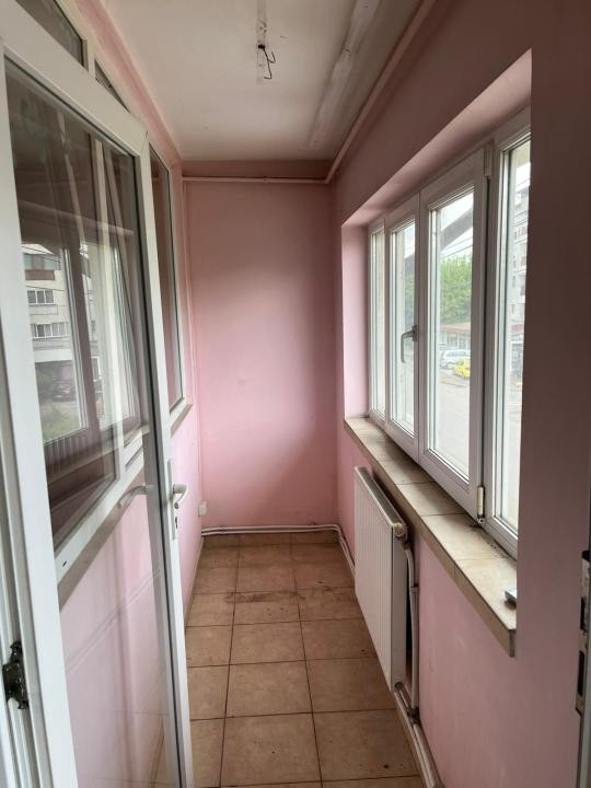 2 camere, Bloc Nou, Alecu Russo