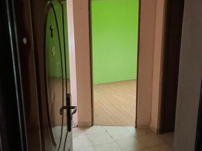 2 camere, Bloc Nou, Alecu Russo
