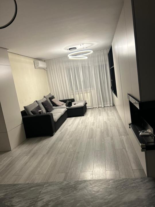 🏡 De închiriat – Apartament modern cu 3 camere | Zona Centrală
