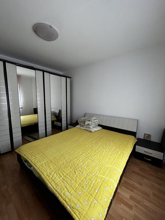 Apartament 3 camere decomandate | 9 Mai