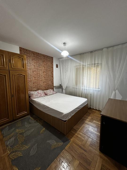 Spre închiriere | Apartament 3 camere | Narcisa