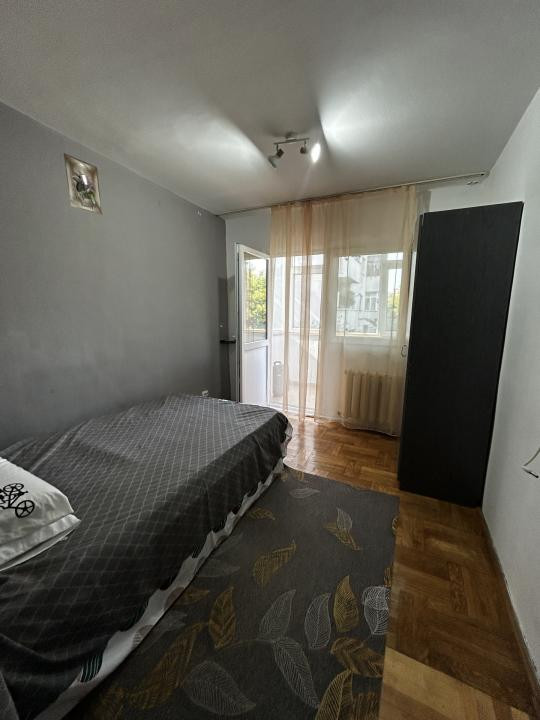 Spre închiriere | Apartament 3 camere | Narcisa