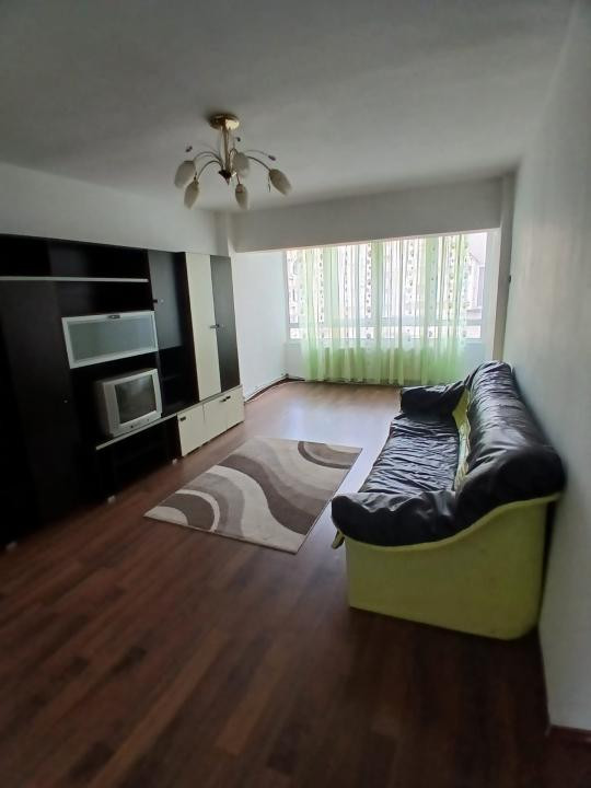 ULTRACENTRAL, 3 CAMERE