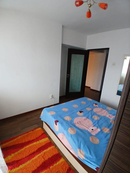 ULTRACENTRAL, 3 CAMERE