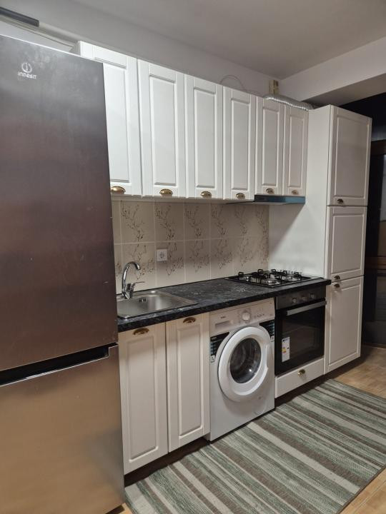2 camere, Gradina cu Magnolii